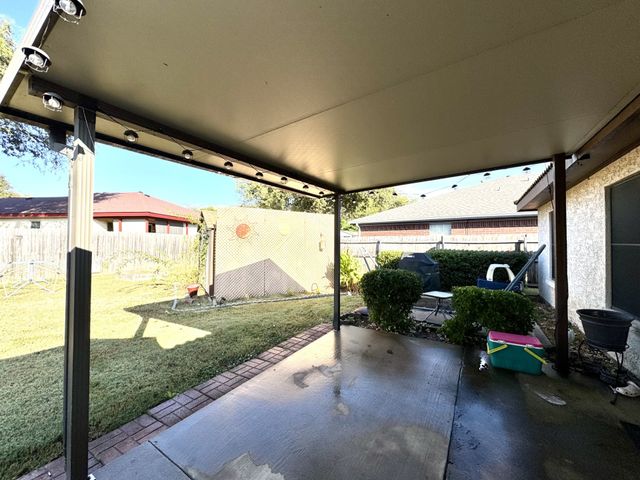 2308 Sundrop Court, Fort Worth, TX 76108