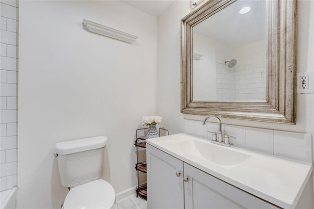 675 Collingwood Drive, Decatur, GA 30032