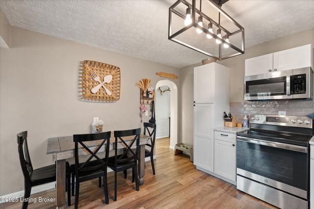 255 Webbmont Cir, Shelbyville, KY 40065