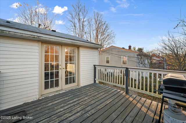 255 Webbmont Cir, Shelbyville, KY 40065