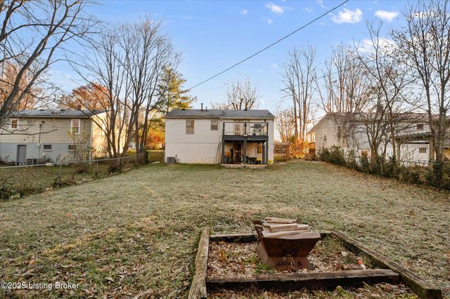 255 Webbmont Cir, Shelbyville, KY 40065