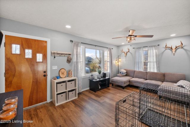 255 Webbmont Cir, Shelbyville, KY 40065