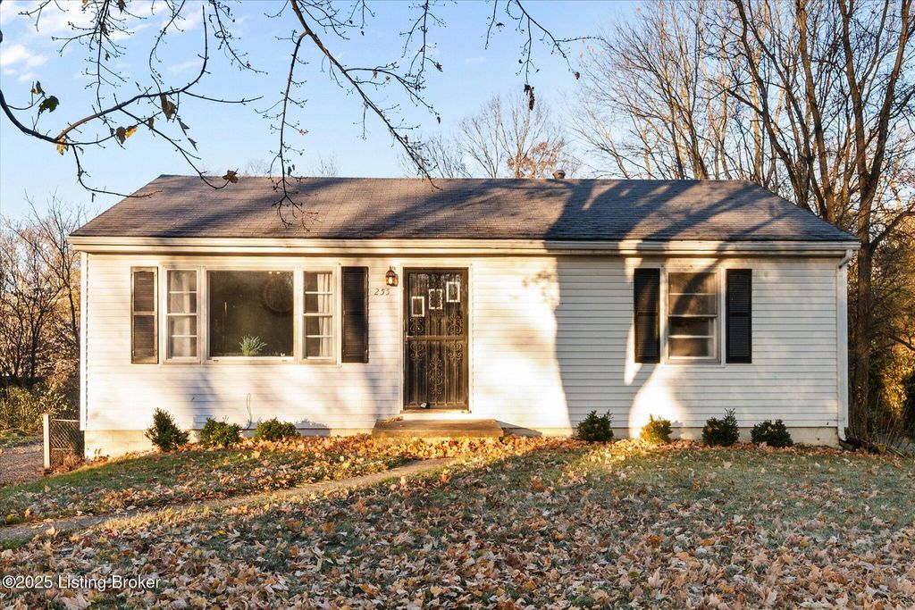 255 Webbmont Cir, Shelbyville, KY 40065