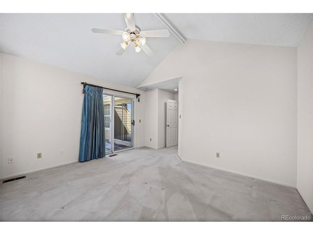 8233 S High Ct, Centennial, CO 80122