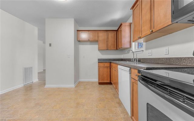 315 Mary ST, Hampton, VA 23664