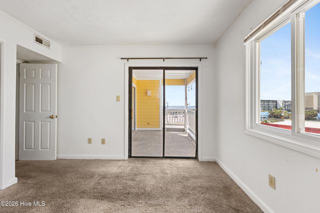 302 Canal Drive Unit 32, Carolina Beach, NC 28428