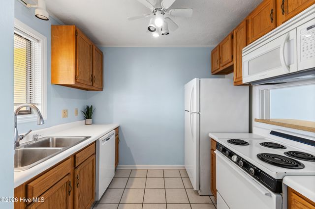 302 Canal Drive Unit 32, Carolina Beach, NC 28428