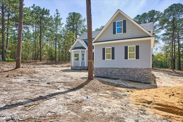 451 Thimbleberry Drive, Vass, NC 28394
