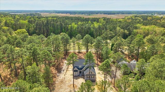451 Thimbleberry Drive, Vass, NC 28394