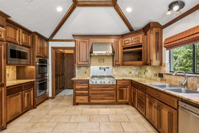 5435 Bent Tree Drive, Dallas, TX 75248