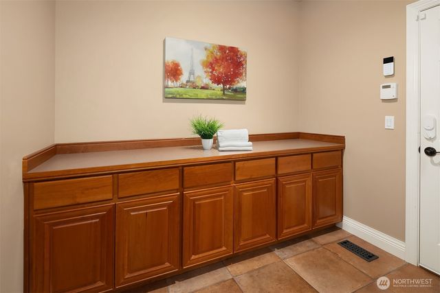 11868 174th Place NE, Redmond, WA 98052