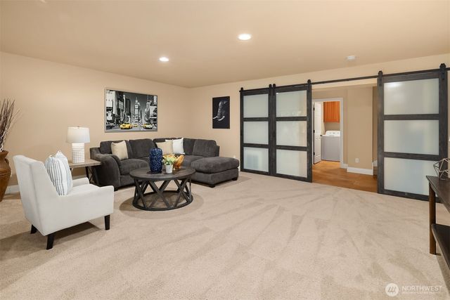 11868 174th Place NE, Redmond, WA 98052