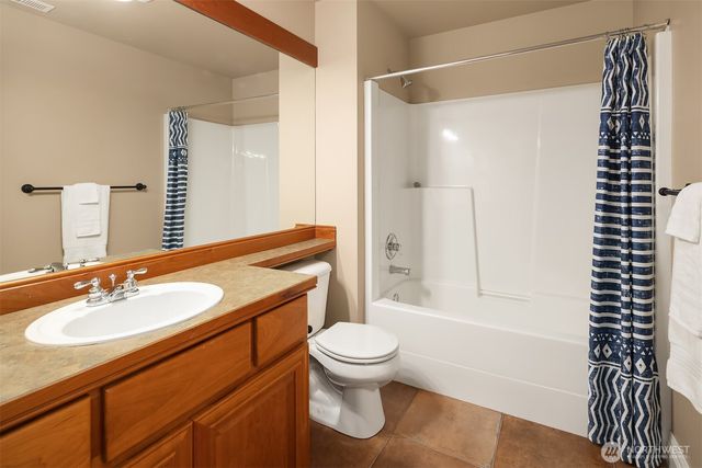 11868 174th Place NE, Redmond, WA 98052