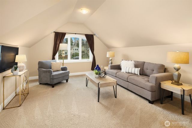 11868 174th Place NE, Redmond, WA 98052