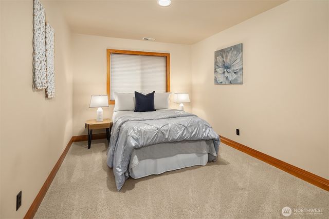 11868 174th Place NE, Redmond, WA 98052