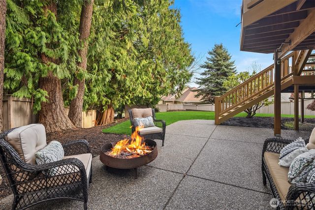 11868 174th Place NE, Redmond, WA 98052