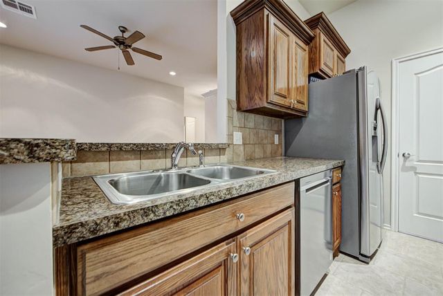 501 Crestland Drive, Norman, OK 73071