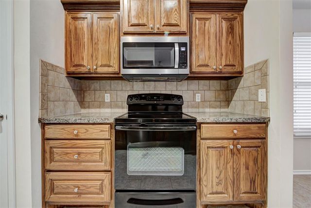 501 Crestland Drive, Norman, OK 73071