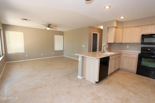 1167 W SWAN Drive, Chandler, AZ 85286