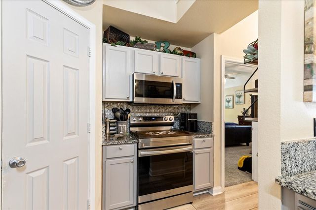 425 Legendary Lane, Gun Barrel City, TX 75156