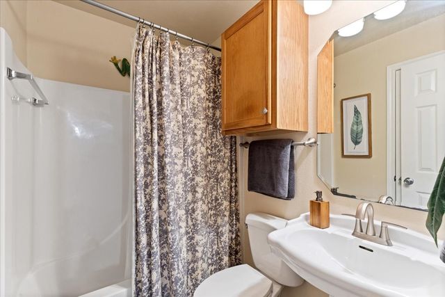 425 Legendary Lane, Gun Barrel City, TX 75156