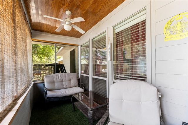 425 Legendary Lane, Gun Barrel City, TX 75156