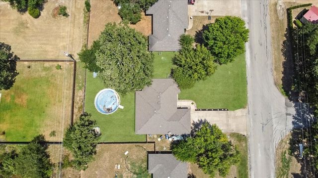 425 Legendary Lane, Gun Barrel City, TX 75156