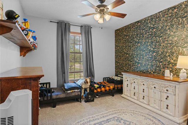 501 Sharon Drive, Liberty, MO 64068