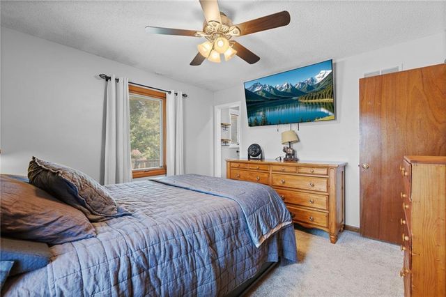 501 Sharon Drive, Liberty, MO 64068