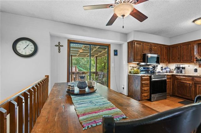 501 Sharon Drive, Liberty, MO 64068