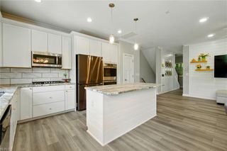 4768 Kilby DR, Virginia Beach, VA 23456