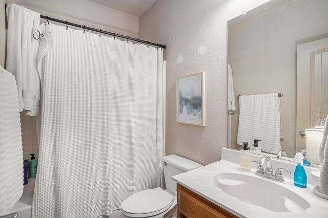 2200 Laurel Forest Drive, Fort Worth, TX 76177