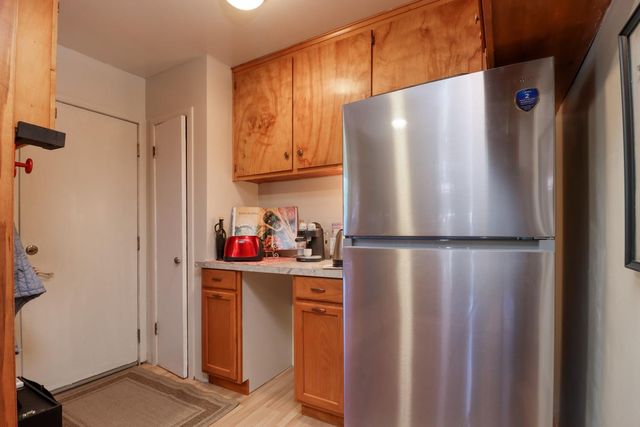 2255 Empress St, Sacramento, CA 95815
