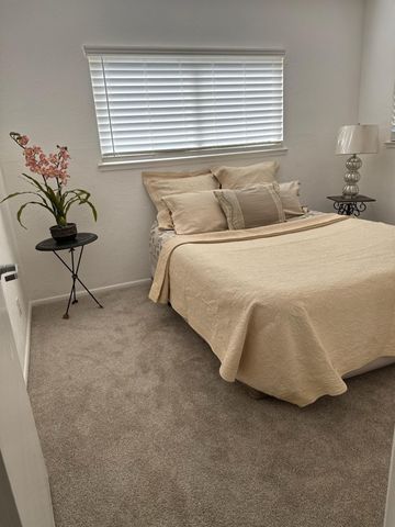 2255 Empress St, Sacramento, CA 95815