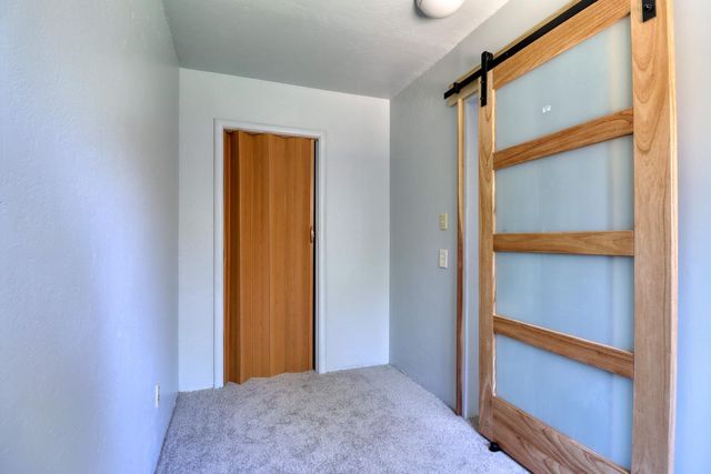 2255 Empress St, Sacramento, CA 95815