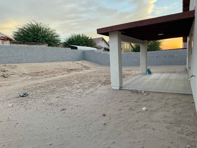 1675 E Union St, San Luis, AZ 85336