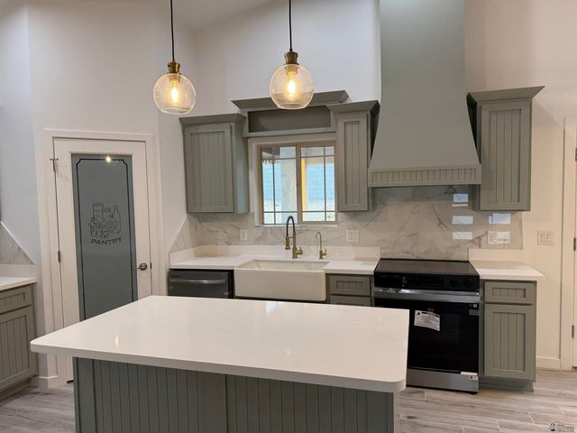 1675 E Union St, San Luis, AZ 85336