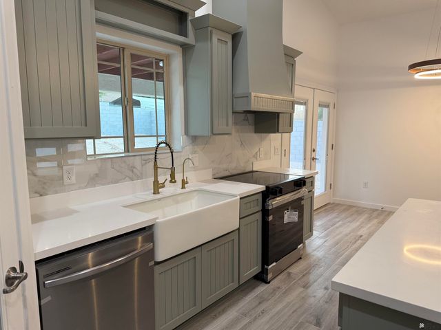 1675 E Union St, San Luis, AZ 85336