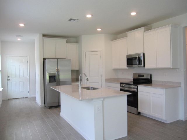 4530 NW 14TH LOOP, Ocala, FL 34482