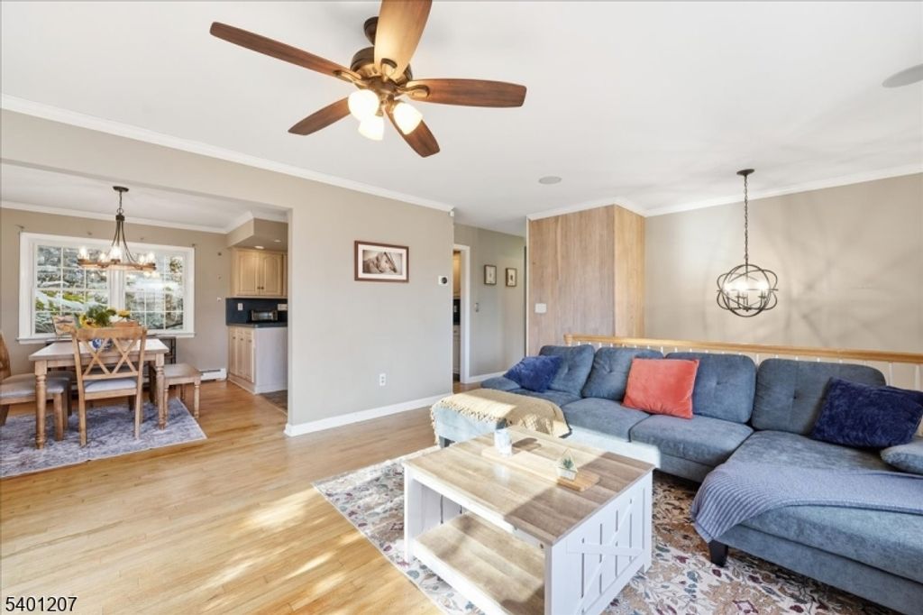 79 Truman Blvd, Oakland Boro, NJ 07436