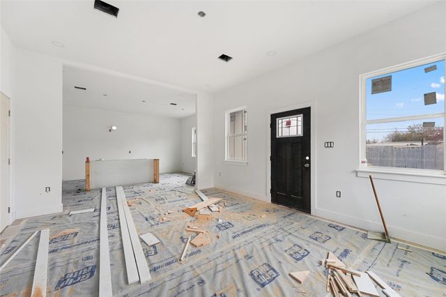 2306 Langley Street, Houston, TX 77023