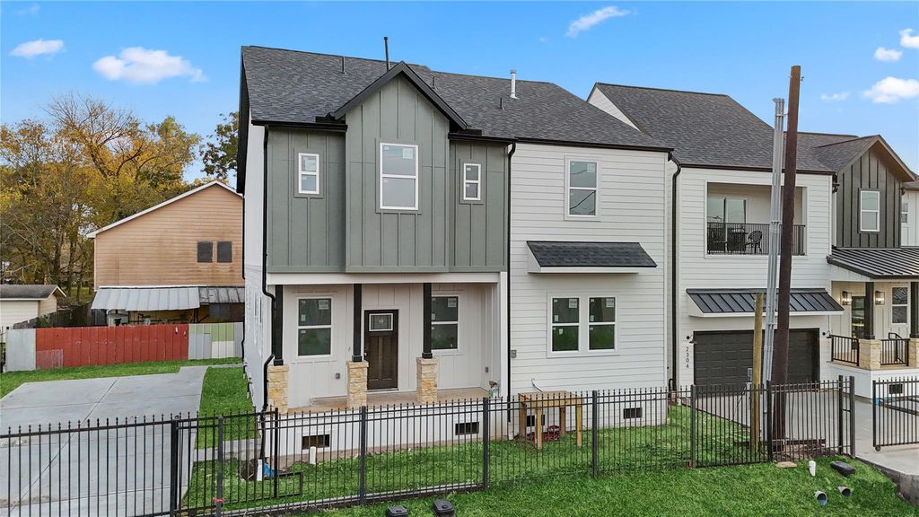 2306 Langley Street, Houston, TX 77023