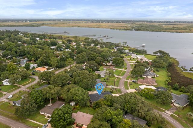 905 Alcala Dr, St Augustine, FL 32086