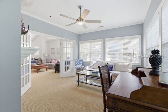1 Gloucester Rd Apt J2, Hilton Head Island, SC 29928