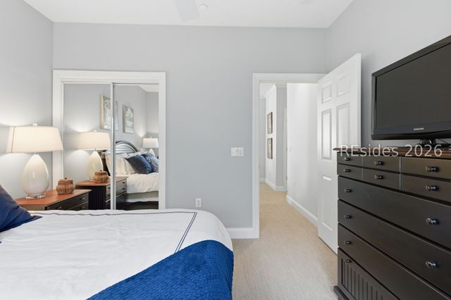 1 Gloucester Rd Apt J2, Hilton Head Island, SC 29928