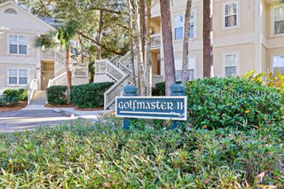 1 Gloucester Rd Apt J2, Hilton Head Island, SC 29928