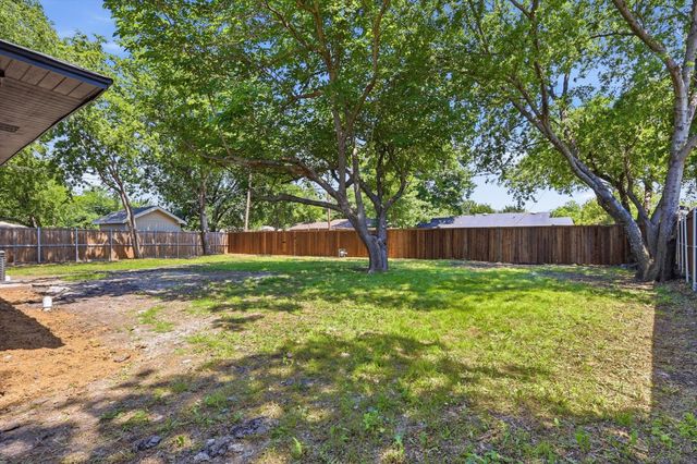 3332 Sidney Drive, Mesquite, TX 75150