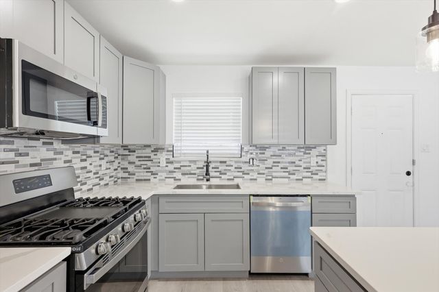 3332 Sidney Drive, Mesquite, TX 75150