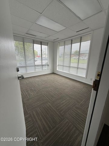 743 E 9th Avenue, Anchorage, AK 99501