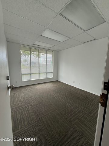743 E 9th Avenue, Anchorage, AK 99501